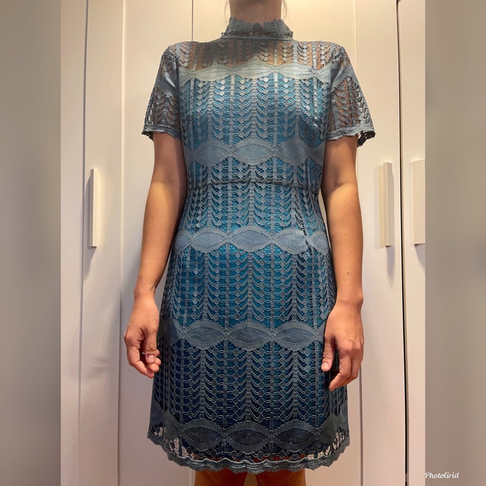 Dress - Picture 2 of 5